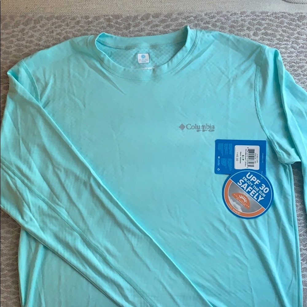 Columbia Long Sleeve Performance Shirt